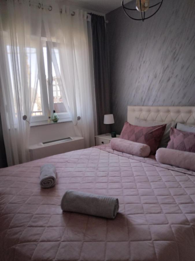 Skyline Apartment Bijeljina Buitenkant foto